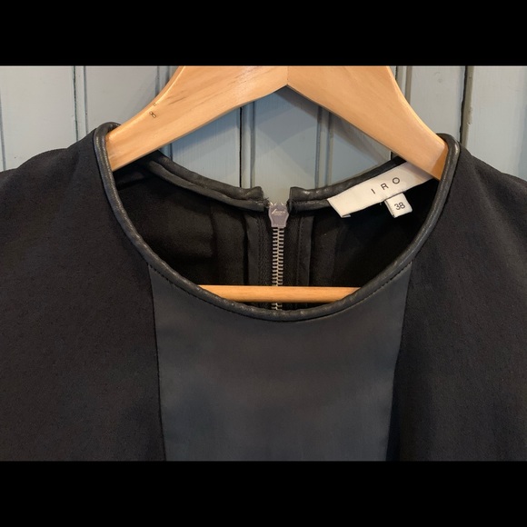 Iro dress - Picture 2 of 6